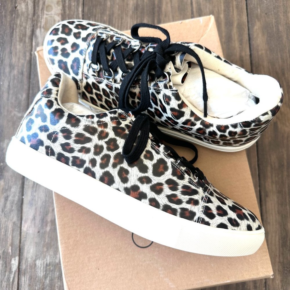 Coconuts by Matisse NIB Relay Leopard Shoes Leather Upper Round Toe Wmns…